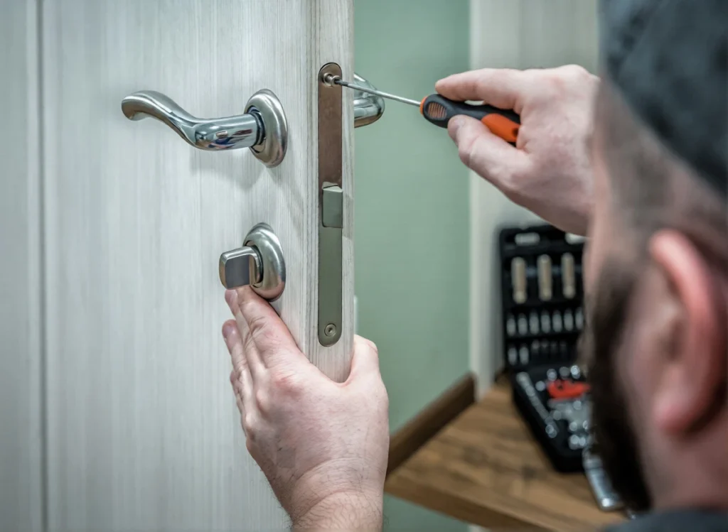 Locksmith in Hollywood, FL